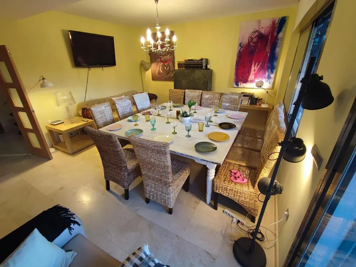 فندق مبيت وإفطار مالقة Villa Aguilas Club Guest House