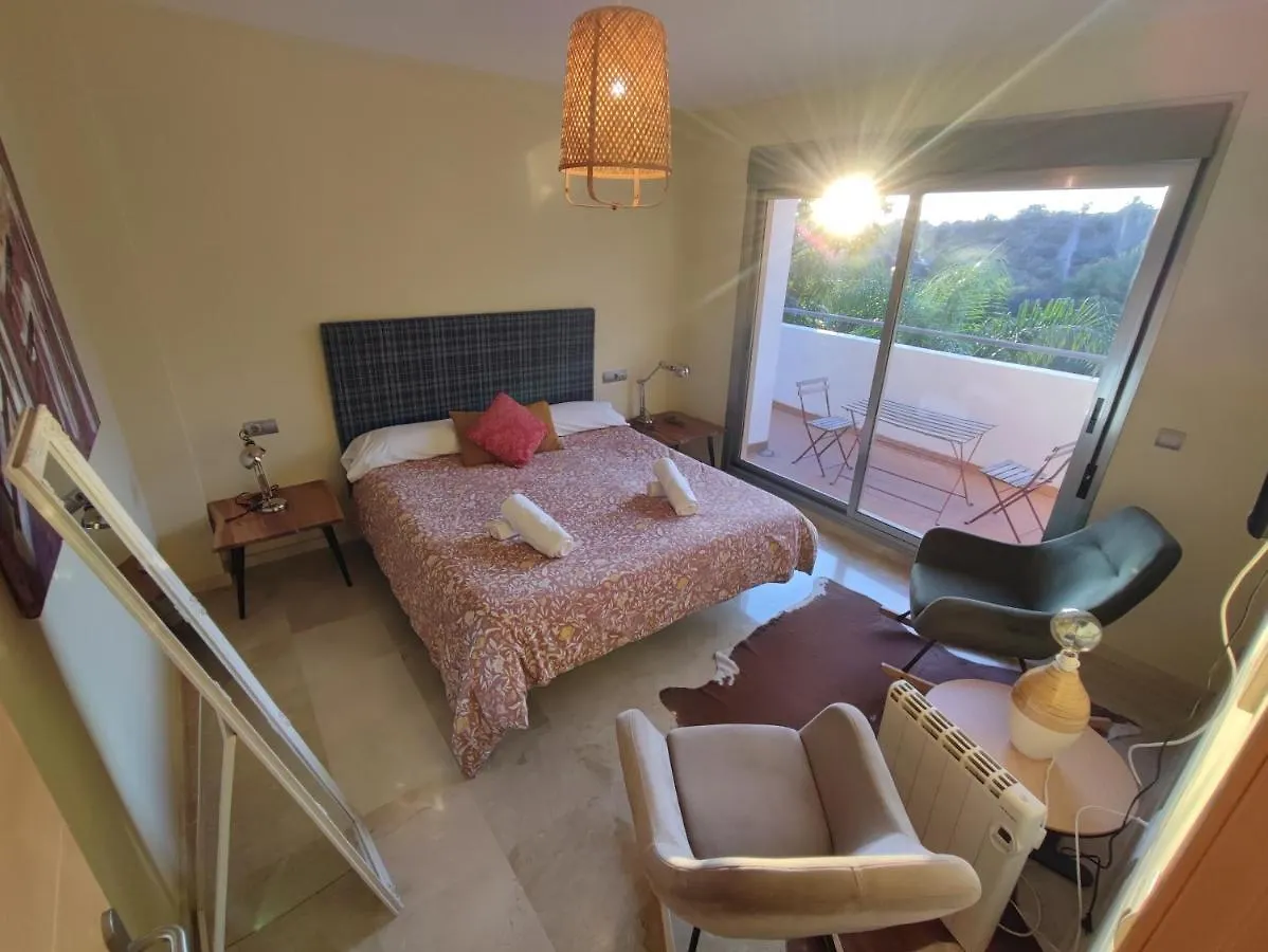 Villa Aguilas Club Guest House Málaga Bed & Breakfast