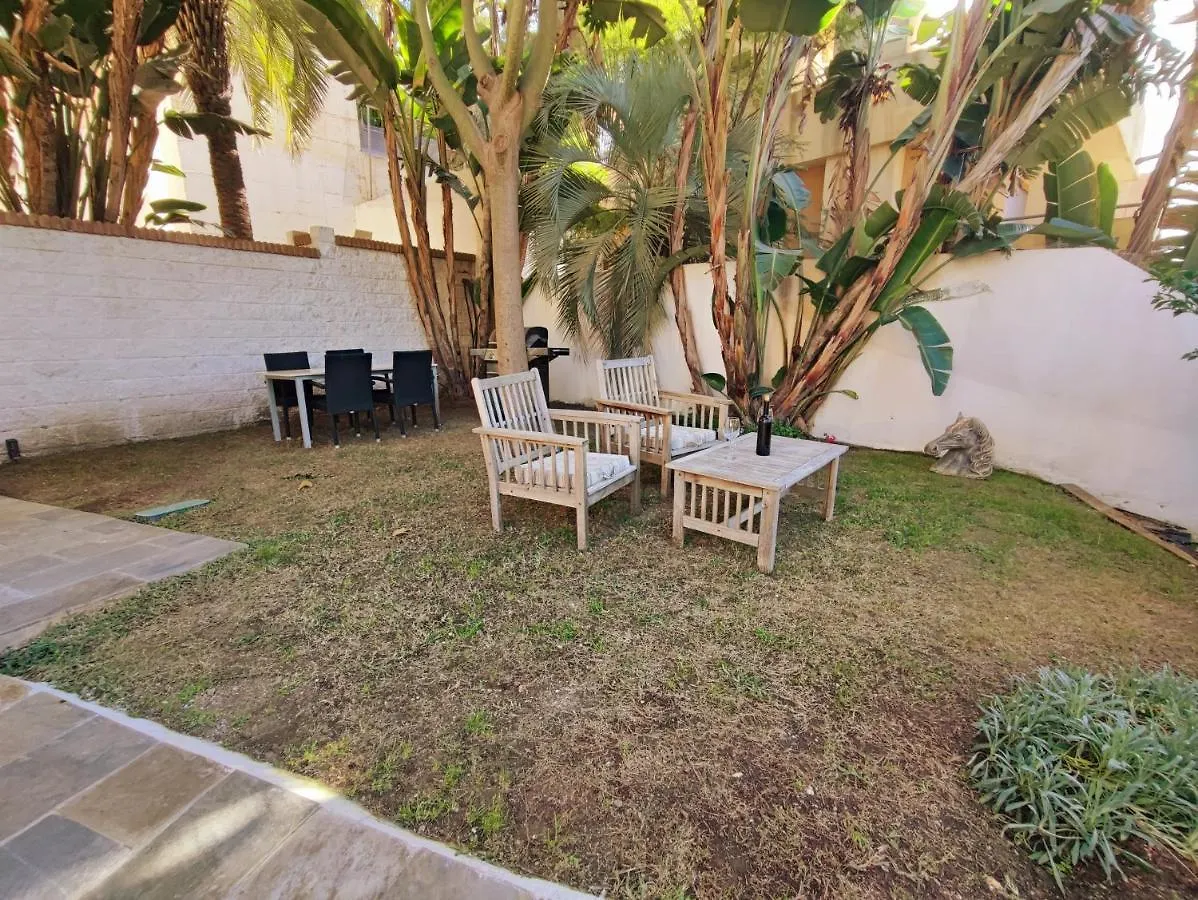 Bed & Breakfast Villa Aguilas Club Guest House Málaga