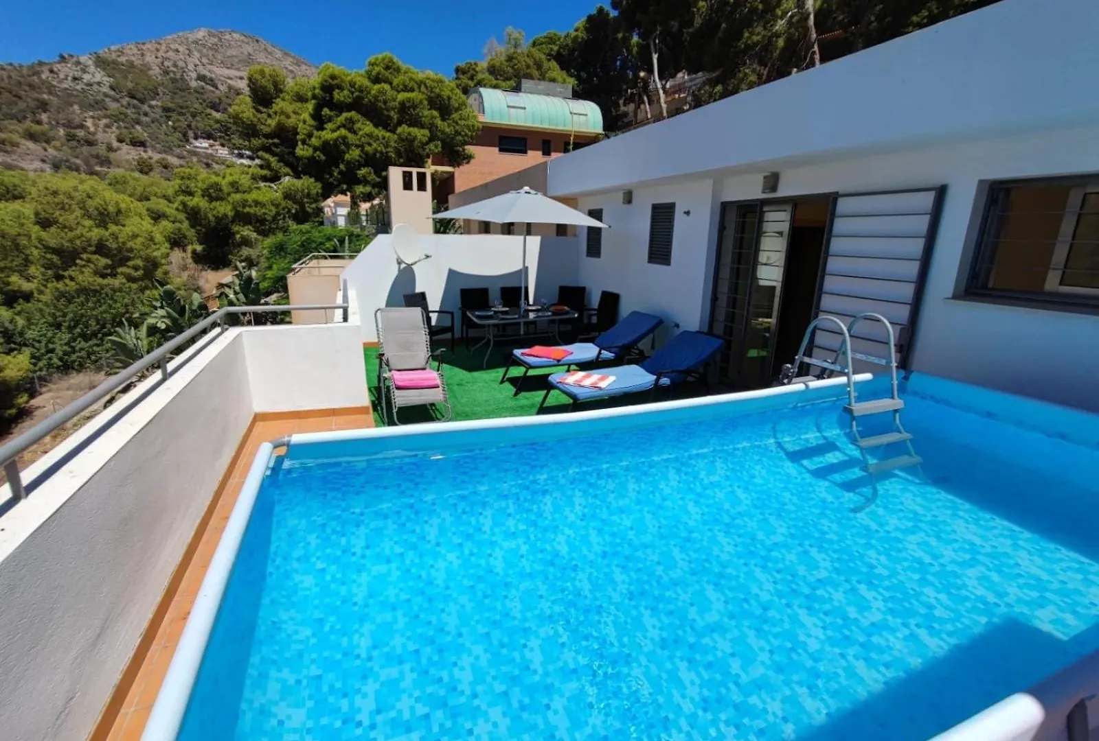 Bed & Breakfast Villa Aguilas Club Guest House Málaga Spagna